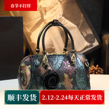 �͹�Ů��ţƤ�μ�б����ֹ���ɫ������������������ꋌ�����^��