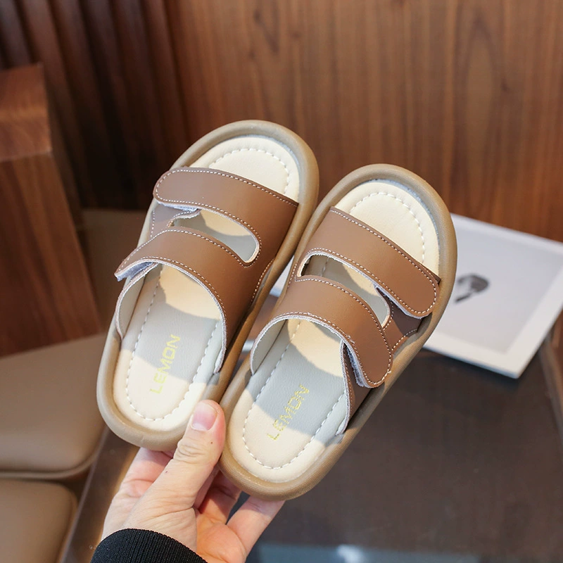 Детские тапочки 2024 года, новые летние повседневные пляжные туфли с открытым носком для мальчиков и девочек, сандалии на липучке для средних и больших детей