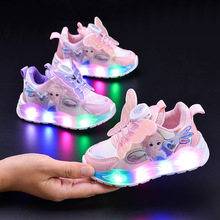 2025春秋新款亮灯中小童公主蝴蝶旋转扣运动鞋卡通LED发光休闲鞋