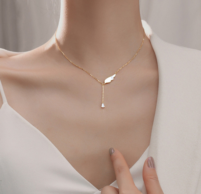 L275 Titanium Steel 18k Gold Angel Wings Necklace Cold Wind Minimalist Design Niche Pendant Clavicle Chain display picture 21