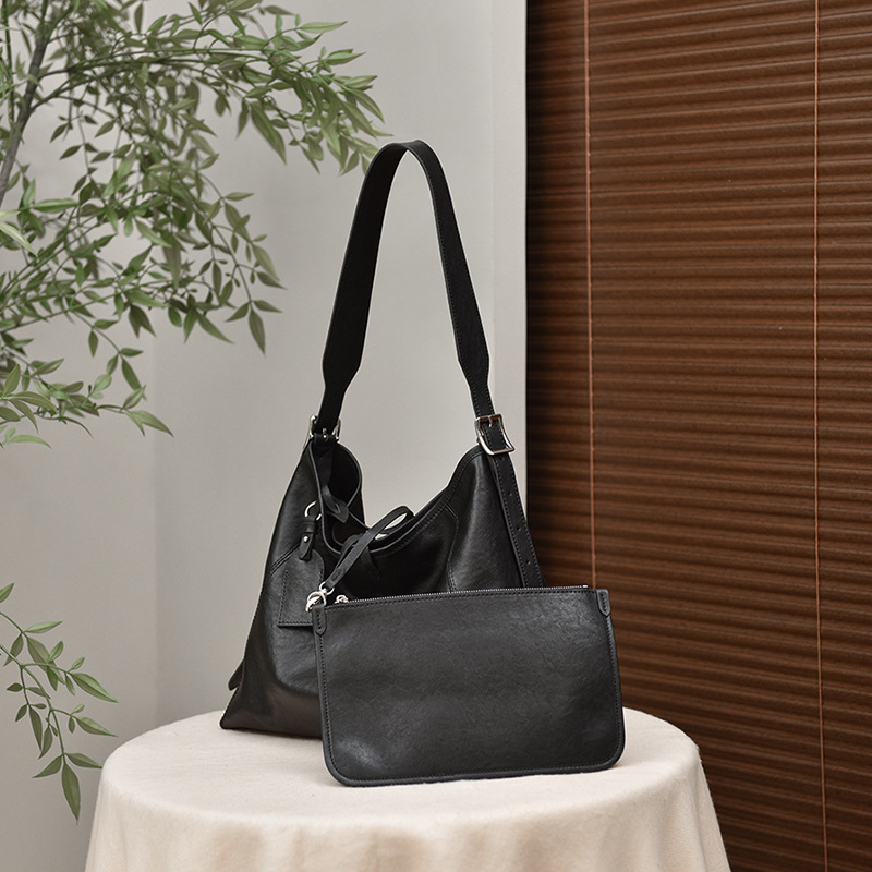 2025 New Arrival Top Grain Vegetable-Tanned Cowhide Tote Bag Large Capacity Shoulder Bag Genuine Leather Crossbody Bag Versatile Commuter Handbag For Women - Thumbnail 3