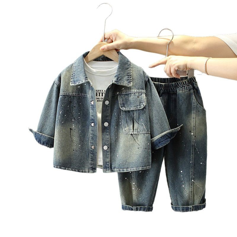 7057 traje de mezclilla para niños primavera y otoño 2025 nueva ropa de bebé de tres piezas de la calle frita y guapa para niños coreanos