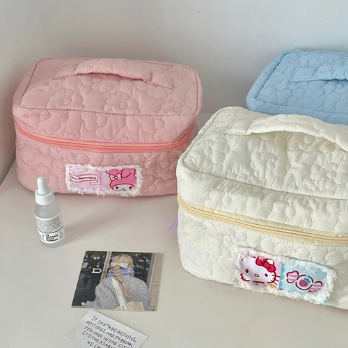 Cute cat cosmetic bag, girly heart, large capacity storage bag, student portable travel toiletry bag, portable storage bag