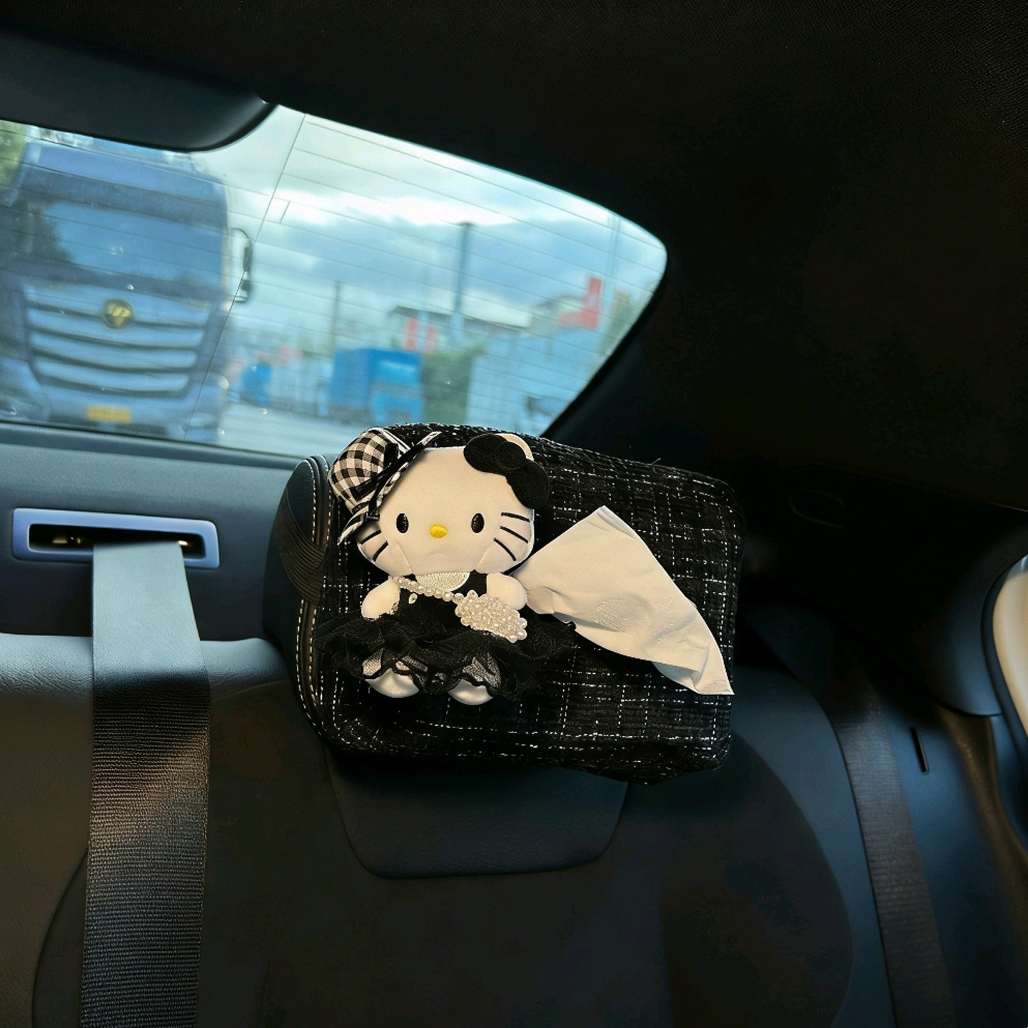 High-End Gift Dress Kt Cat Car Interior Hanging Doll Toy Female Car Tissue Box Tissue Holder Car Tissue Hanging Bag
