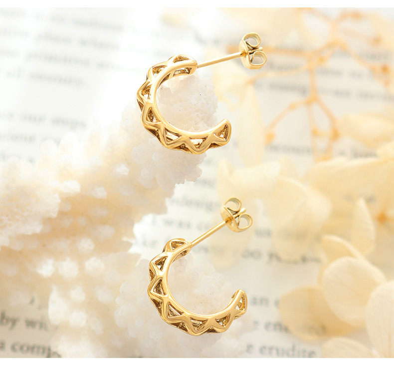 Simple Style C Shape Titanium Steel Ear Studs Plating Stainless Steel Earrings