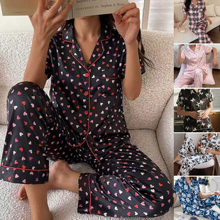 Pajamasɫ���Ҿӷ����R�d�W��Ů�b����zŮʿ����˯���ļ����{��