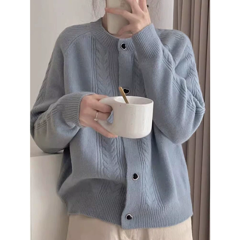 2024 осень и зима досуг ветер любовь пуговицы трикотажный кардиган женская мода корейская версия иностранного свитера куртка