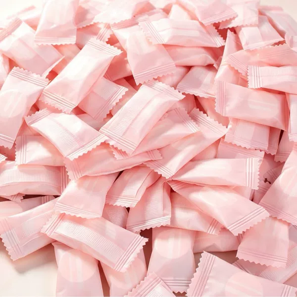 Candy pink packaging disposable compressed towel, pure cotton, skin-friendly and soft, portable for travel, face wash towel, cleansing towel