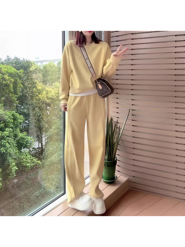 温柔盐系休闲运动套装女2025秋洋气减龄粉色卫衣高腰阔腿裤两件套|undefined