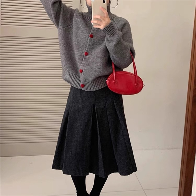 温柔风纯色爱心扣翻领毛衣外套女秋冬宽松显瘦高领针织开衫上衣女|undefined