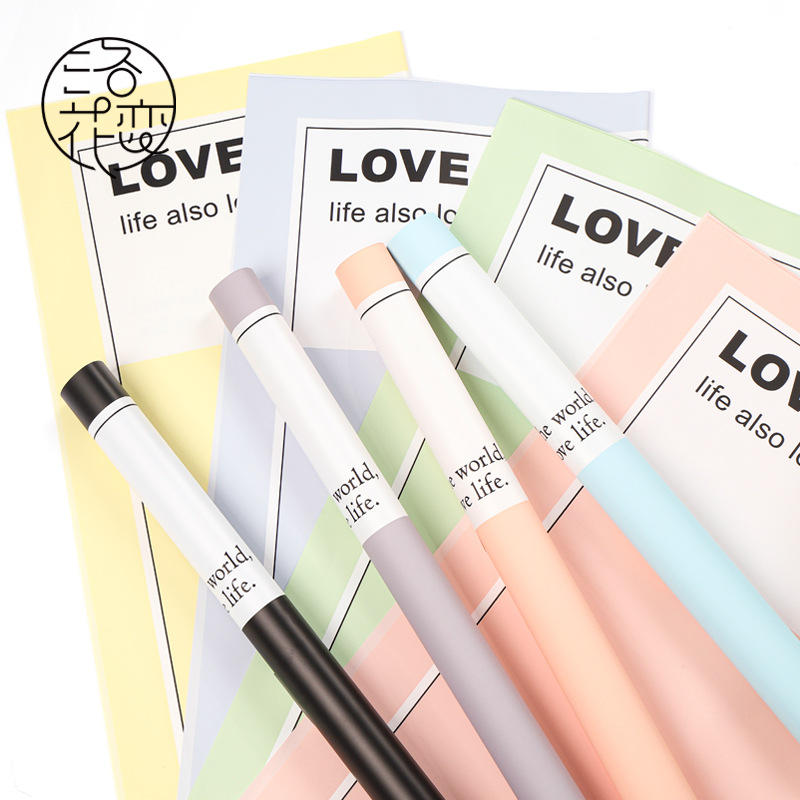 Nuevos productos abrazar amor estilo británico flor de papel de embalaje ramo flor de papel de embalaje florista material de embalaje en stock al por mayor