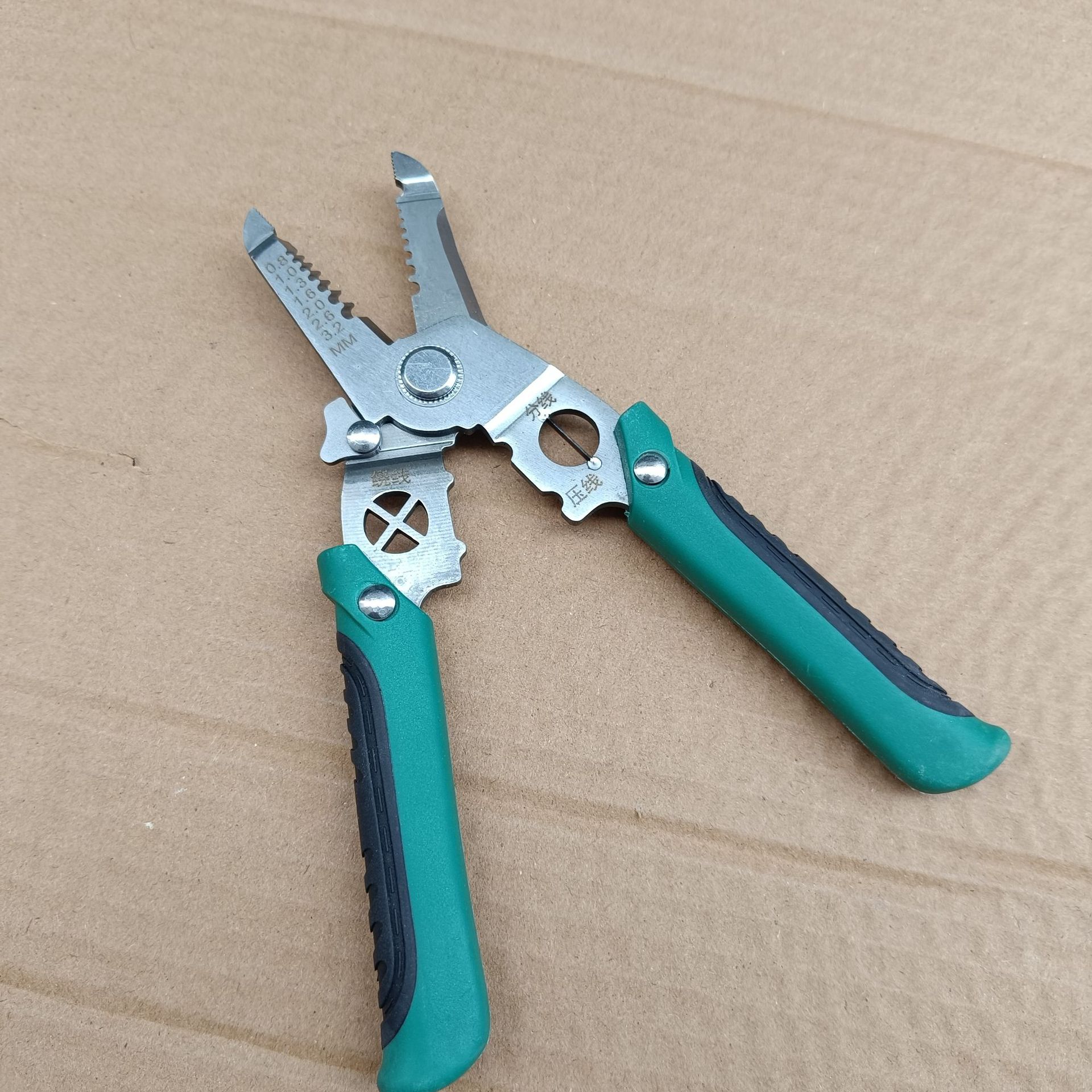 批发工业级不锈钢剥线钳手动压线分线扒皮多功能电工钳 剪线钳