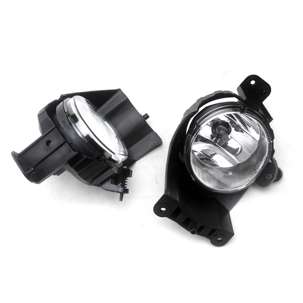 Aplicable a Chevrolet 12 / 13 / 14 AVEO / SONIC conjunto de lámpara de niebla delantera lámpara de barra halógeno luz de marcha