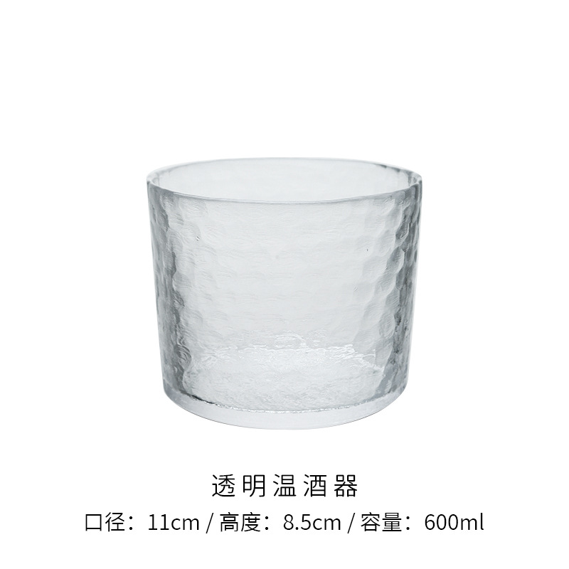 Transparent warm wine tank