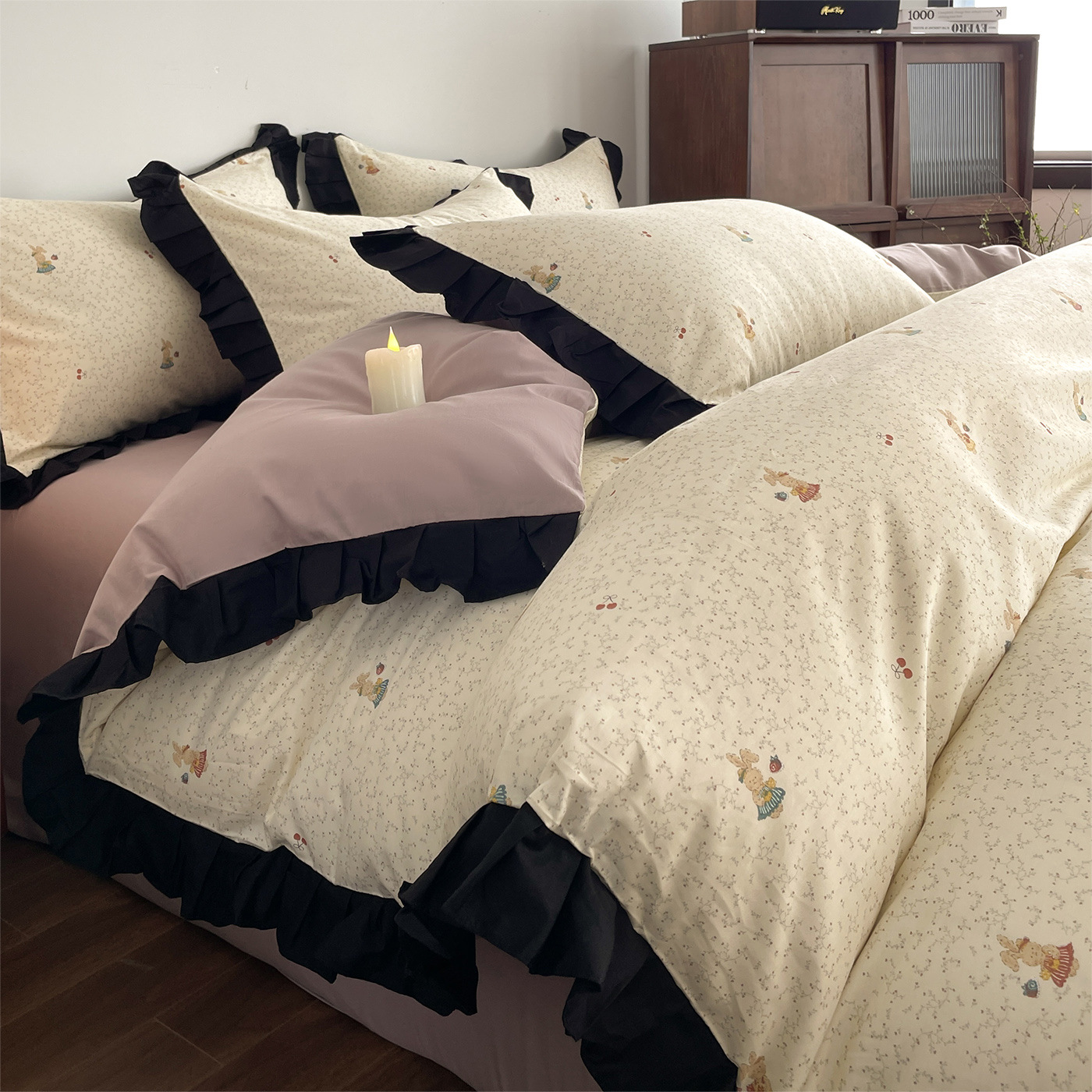 Algodón francés Hepburn encaje de cuatro piezas set de ropa de cama sábanas de cama de tres piezas set pequeño fresco