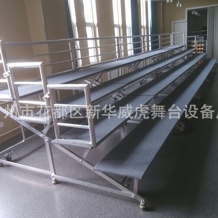 四层合唱台，木踏板灰色地毯合唱架，铝合金折叠合唱台，合唱台