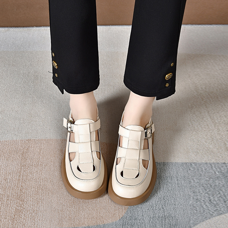 Giày sandal nữ da thật khoét lỗ mũi tròn đế dày bệt phong cách La Mã — Màu đen