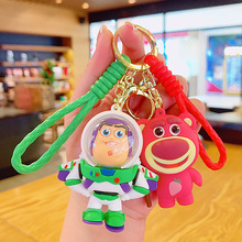 新款玩具总动员创意可爱卡通钥匙扣批发草莓熊书包挂饰情侣小礼品