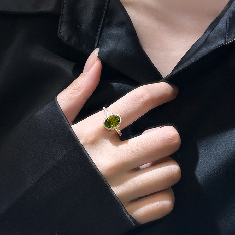 Echtgoldplattierter ovaler Zirkonia-Ring für Damen, leichter Luxus-Modering mit elegantem Design_voghion.com