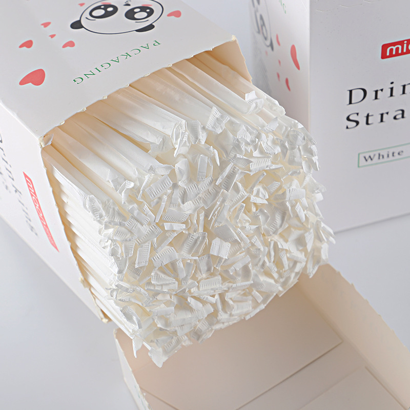 Single-use independent packaging boxes with PP disposable transparent drink straws, bendable straws for wholesale