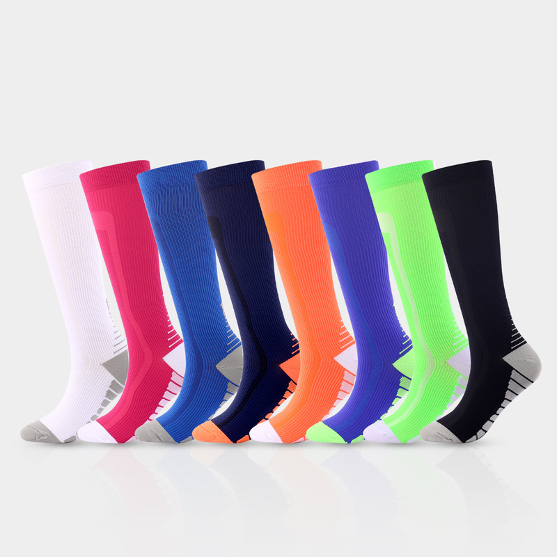 New compression socks color gradient long tube compression socks Europe and the United States outdoor sports elastic men's and women's socks manufacturers spot
