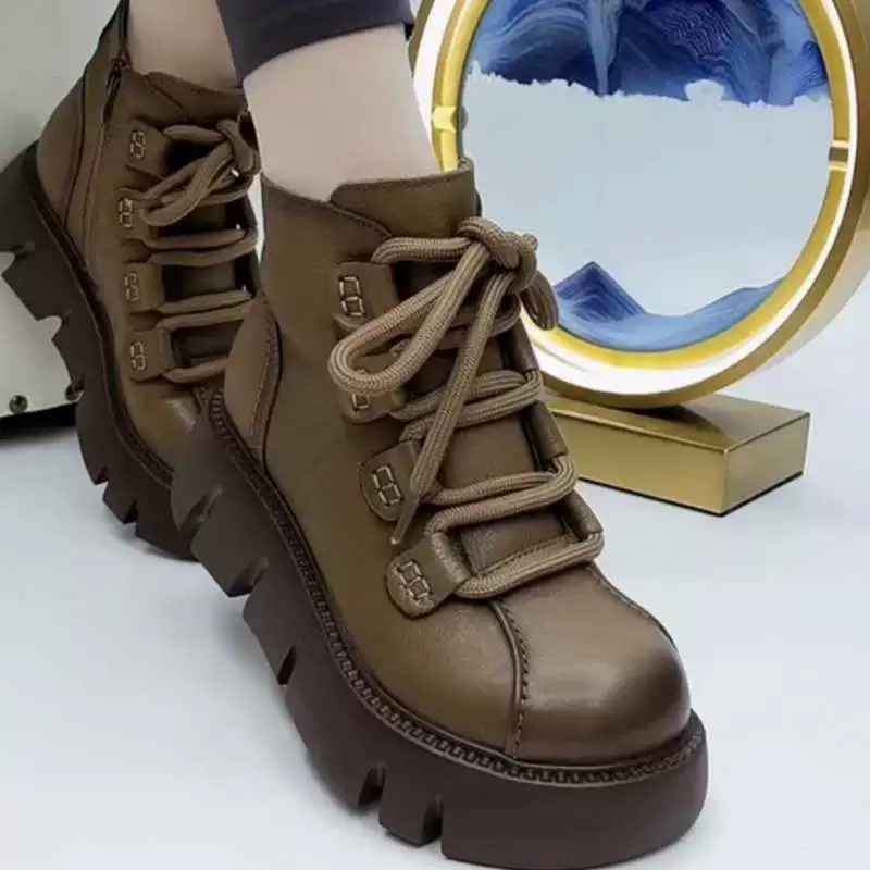 Женские ботинки в британском стиле из мягкой кожи с мягкой подошвой, женские ботинки на толстой подошве, осенне-зимние новые ретро-ботинки на молнии для среднего возраста, 2025 г.