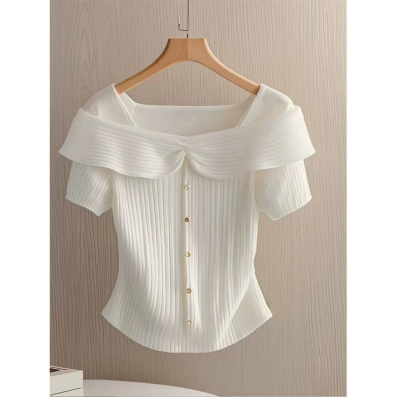 Летний уникальный и шикарный женский свитер с короткими рукавами и квадратным вырезом во французском стиле с нишевым дизайном, тонкий короткий топ для девочек, сладкий и пряный.