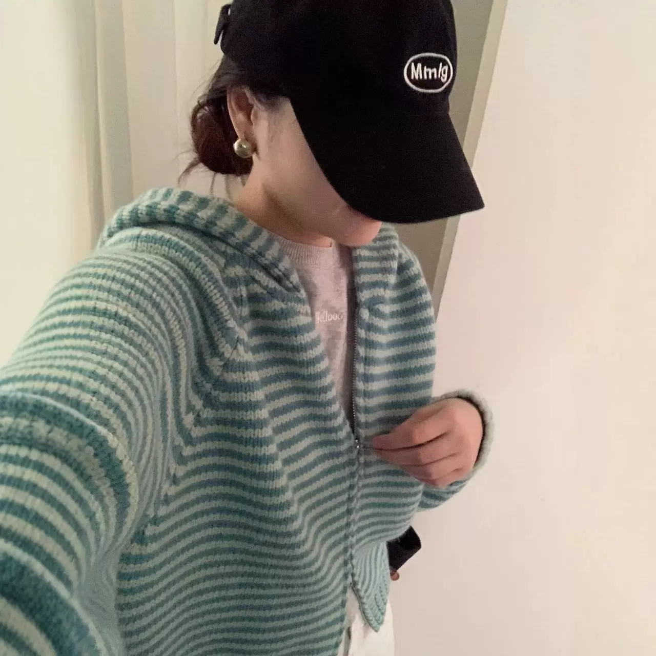 韩系复古撞色条纹连帽针织开衫女秋冬新款宽松百搭毛衣外套潮