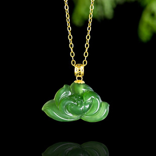 Spinach Green Natural Old Material Hetian Jade Jade Lotus Flower Pendant genuine goods 18K Gold Buckle Jade for Men and Women