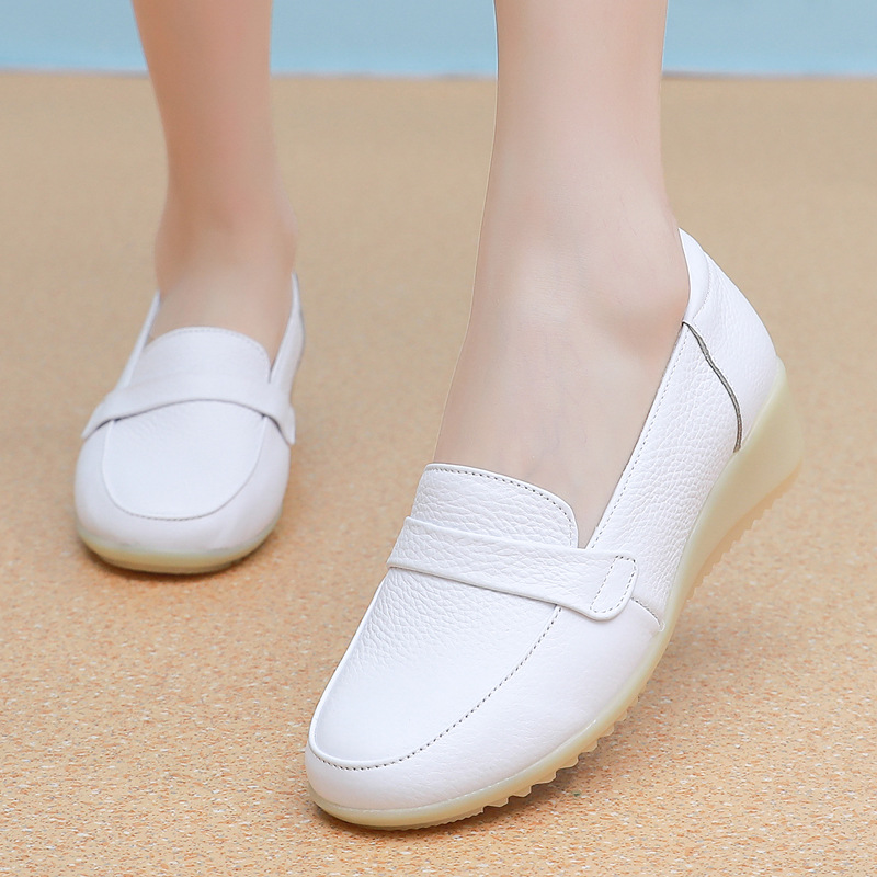 Leather comfortable breathable nurse shoes wedge heel