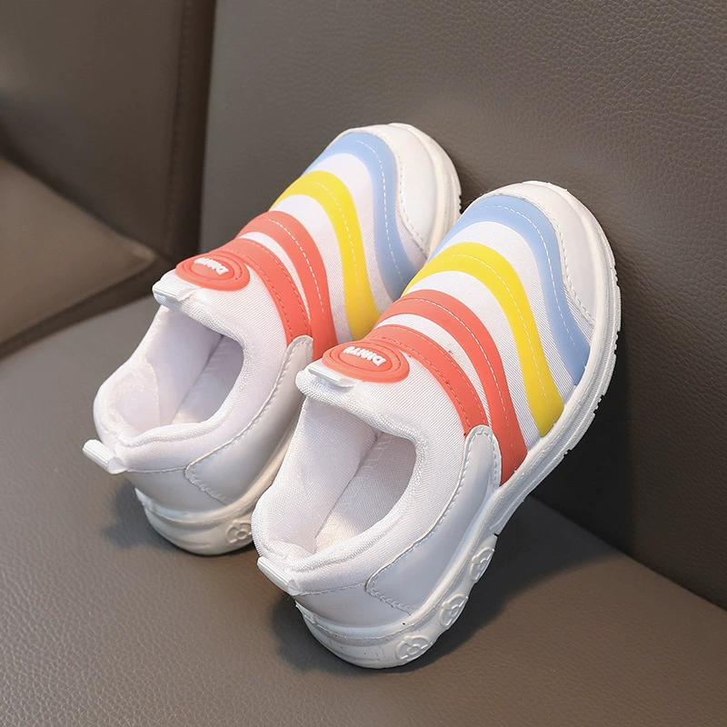 Boys' shoes spring and autumn new breathable sports shoes summer hollow children's soft sole medium and large children's running shoes for boys