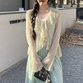女式羊毛衫;女式毛呢外套;女式针织衫
