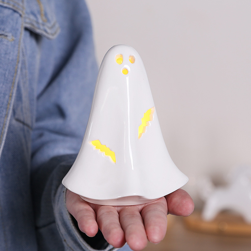 Customized Funny Birthday Gift Ghost Night Light for Girls and Boys to Prank Boyfriend Creative Halloween Ghost Lamp