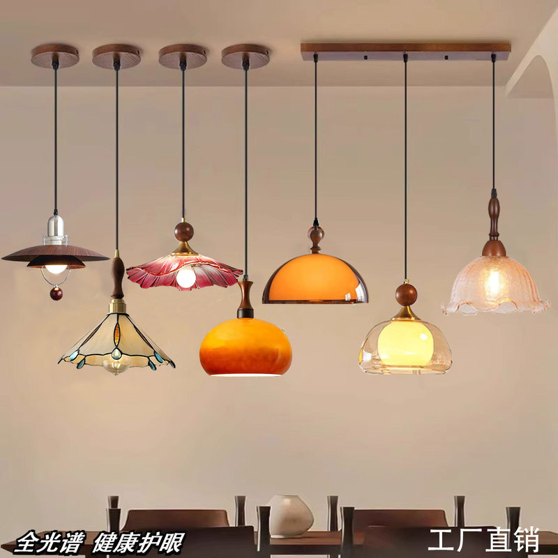 Medieval Style Restaurant Chandelier Retro Three-Head Dining Table Bar Lamp Japanese Style Wabi-Sabi Walnut Wood Grain Dining Room Hotel Lamps Medieval Style Restaurant Chandelier Retro Three-Head Dining Table Bar Lamp Japanese Style Wabi-Sabi Walnut Wood Grain Dining Room Hotel Lamps