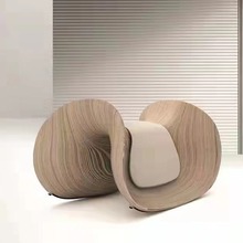 北欧创意艺型摇摇椅设计师款个性创意玻璃钢异形售楼处酒店时尚椅