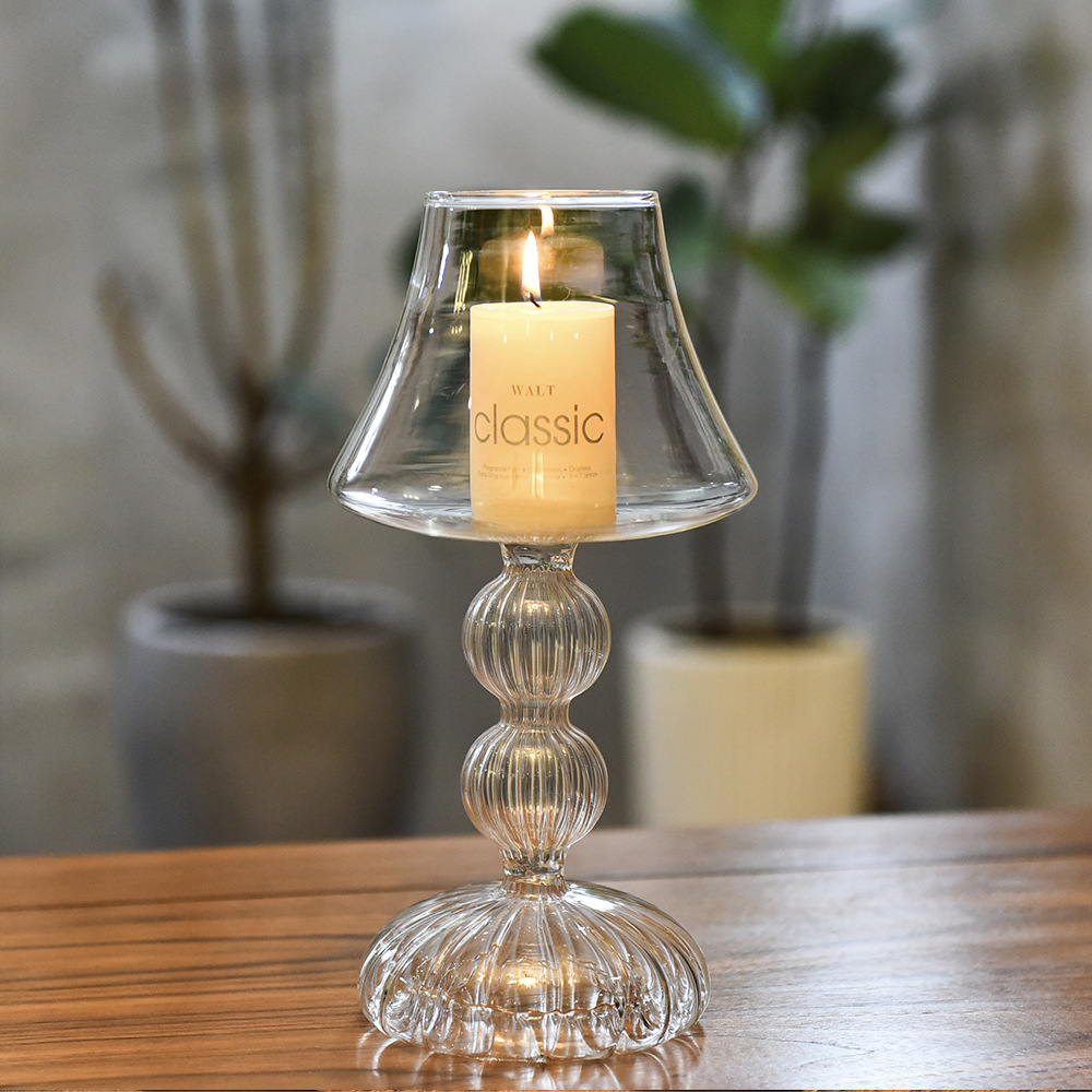 Lámpara de escritorio de lujo ligera europea modelado candelabros de vidrio decoración de mesa de comedor casera props de disparo de boda candelabros retro