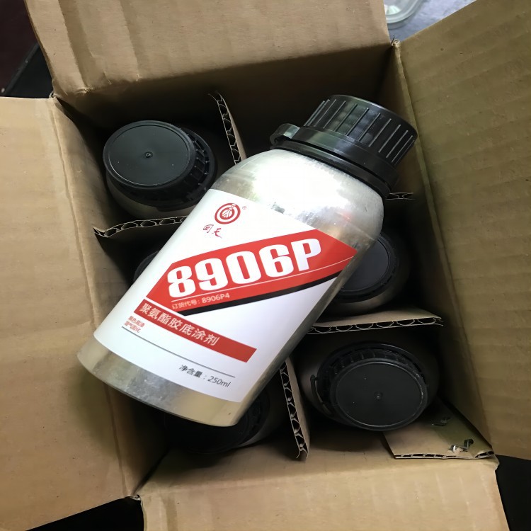 回天8906P聚氨酯胶车身底涂剂提高聚氨酯与金属钣金粘接250ML黑色