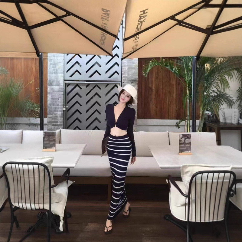 Slim High-Waisted Relaxed Style Hot Girl Casual Knitted Striped Long Skirt Sexy Pure Lust Double-Layer Skirt Women's Clothing