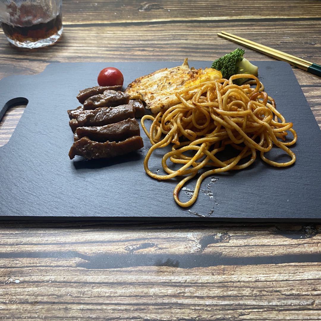 Vajilla creativa de estilo japonés Restaurante occidental Placa de roca Placa rectangular de pizarra negra Placa de sushi Placa oscilante Placa de pizarra