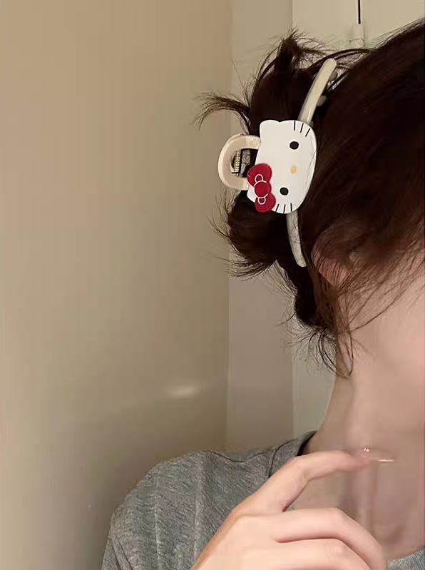 2025年新作フレンチサテン三角グリッパー、女性用ハイエンド後頭部ヘアシャーククリップ、気質と多用途のヘアアクセサリー|undefined
