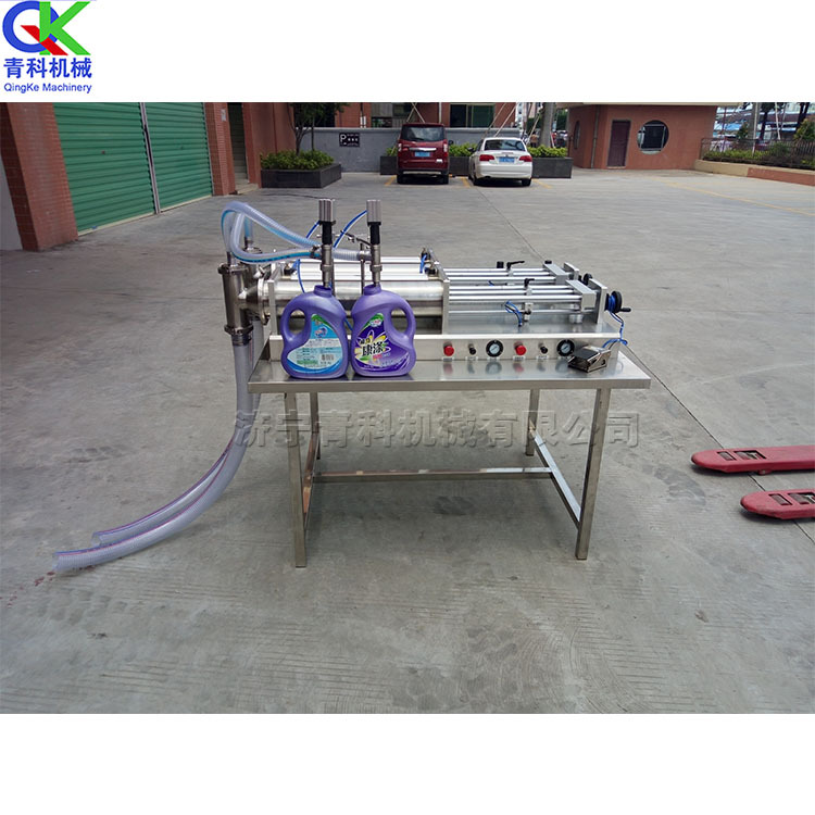 番茄酱辣椒酱装瓶机 5-100ML双头灌装机 调味汁凝胶质装罐机