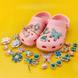 吸管;鞋辅件;书签