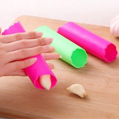 Garlic Peeler, Garlic-Skinning Tube, Garlic-Removing Tool, Rolling Garlic Tube, Plastic Garlic-Peeling Device—Factory Direct Sales