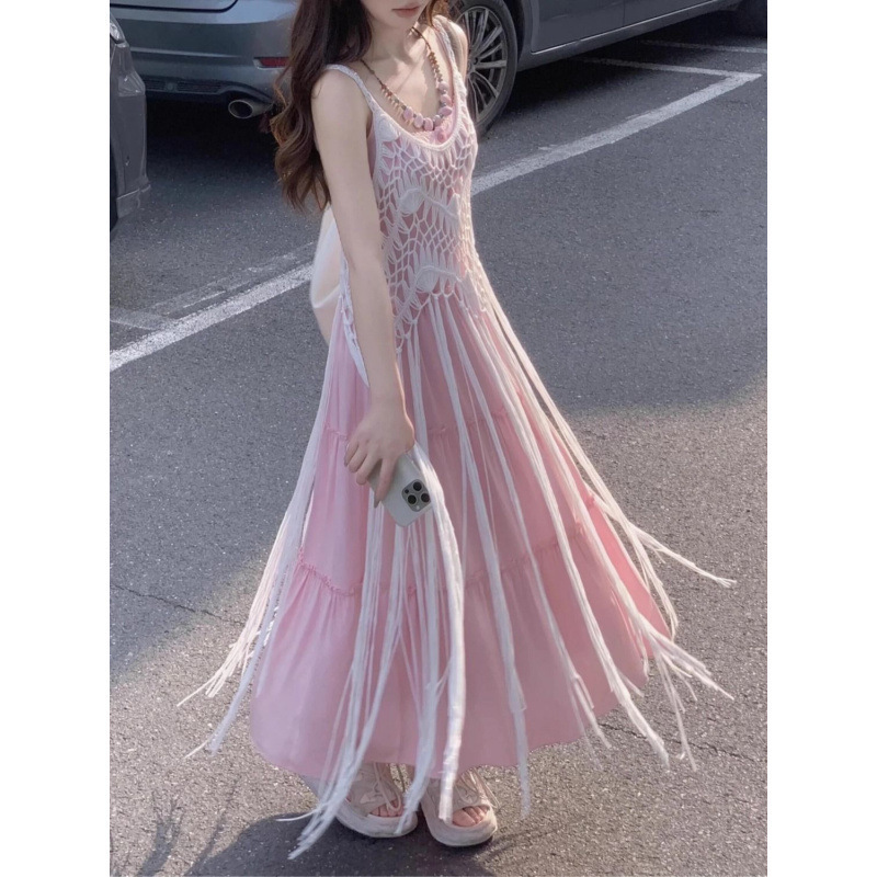 2025 New Summer Fashion Design Hand-Crocheted Tassel Bohemian Style Halter Top Dress for Women