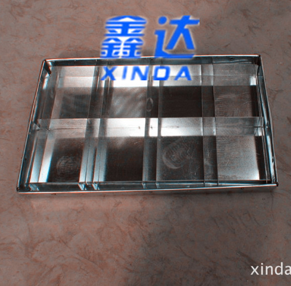 金属托盘  格子鱼盘 定铁托盘 山东滨州鑫达制冷冻盘