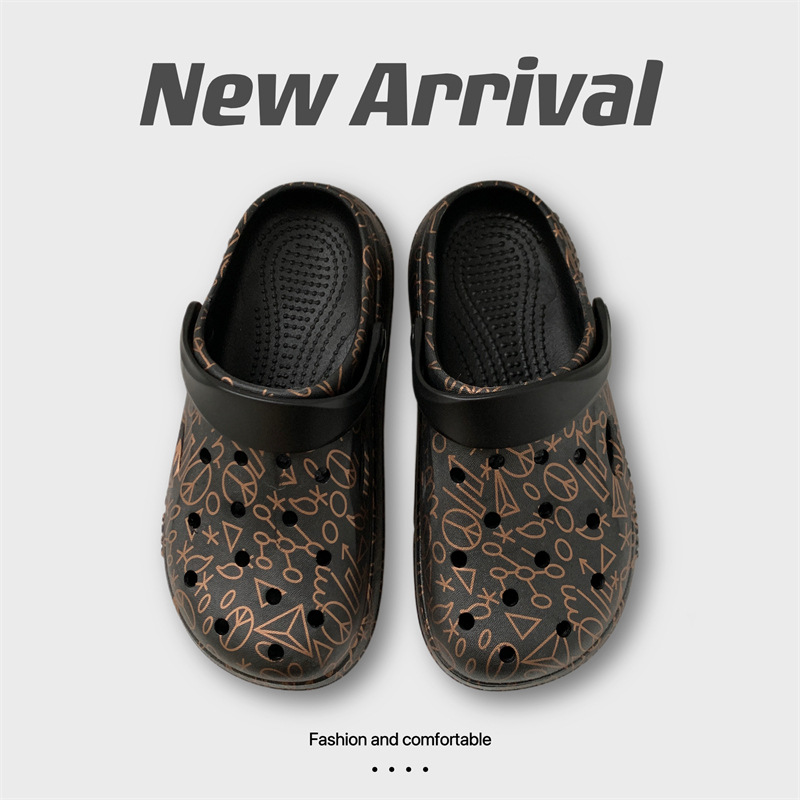 Trend Crocs-style slippers platform