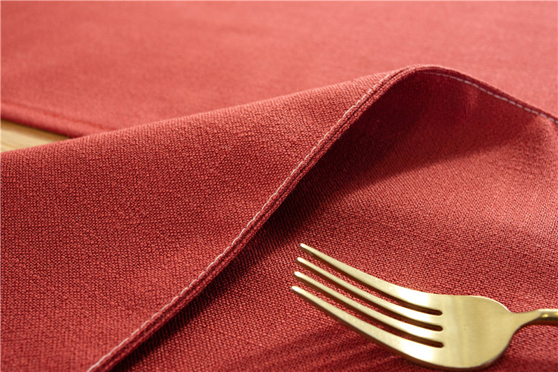 Tovaglia/runner da tavola rettangolare impermeabile, moderna e minimalista, tinta unita, in poliestere con nappe, direttamente da_voghion.com