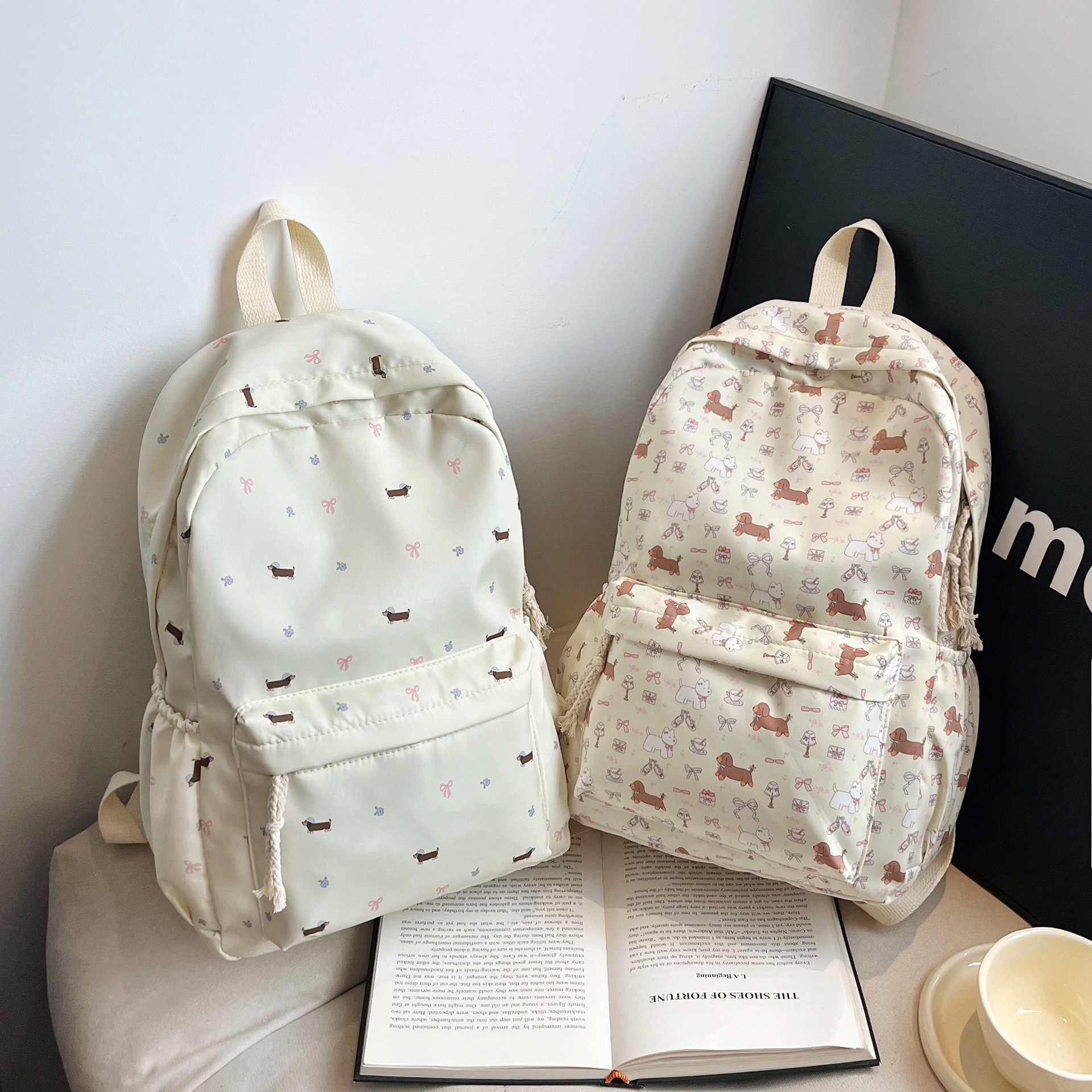 Original homemade gentle Japanese cute floral blue hat sausage dog bag junior high school students college students backpack
