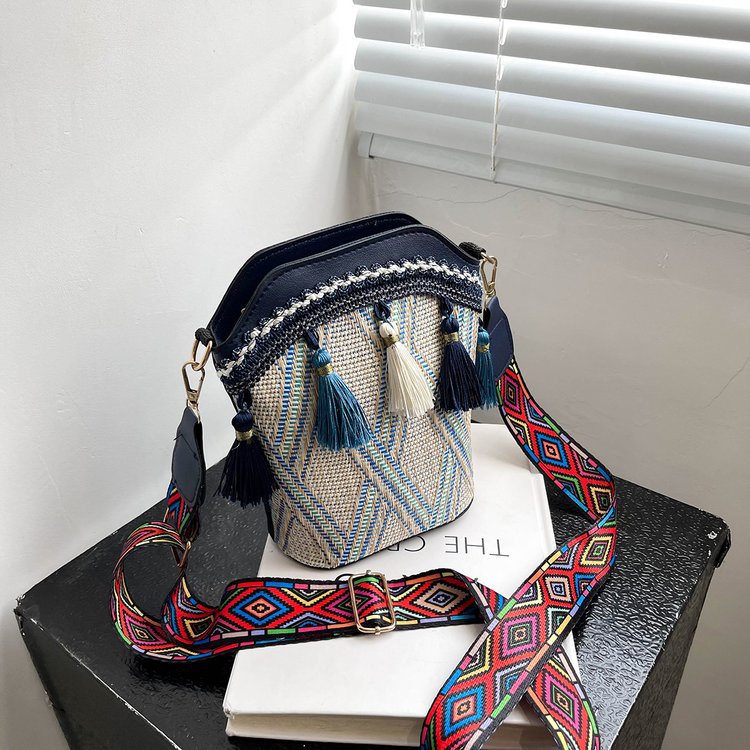 2023夏季新款PU均码小方包拉链撞色单肩包_detail_