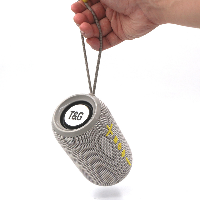 Transfronterizo TG419 nuevo altavoz Bluetooth portátil tarjeta de enchufe inalámbrica tws audio Bluetooth altavoces Bluetooth al aire libre